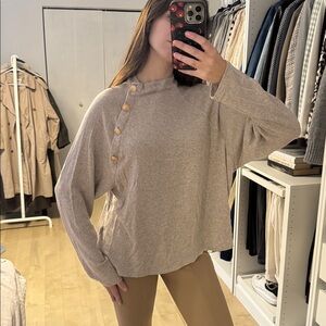 Light brown stretchy top with buttons from H&M